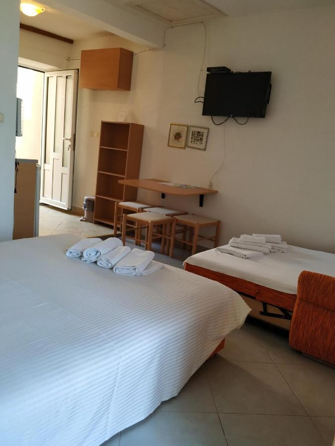 Kjara Apartments ติวัต ภายนอก รูปภาพ