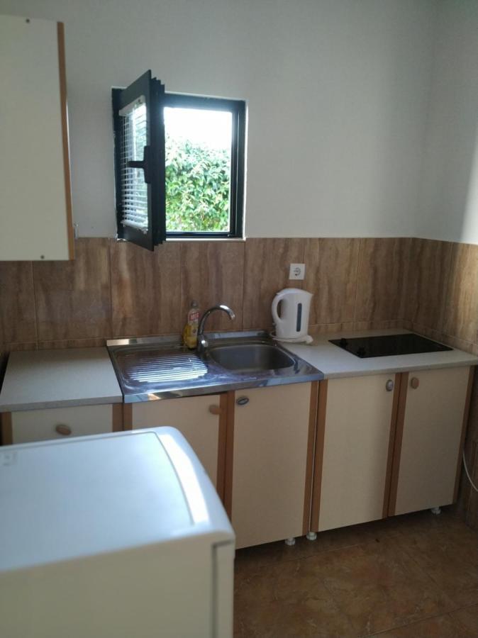 Kjara Apartments ติวัต ภายนอก รูปภาพ